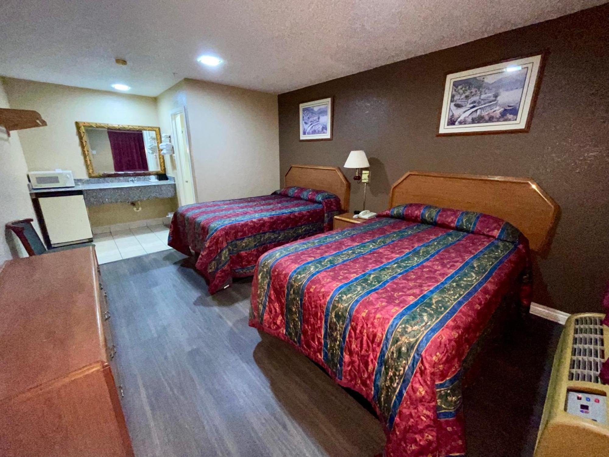 Ankur Inn Motel Далас Екстериор снимка