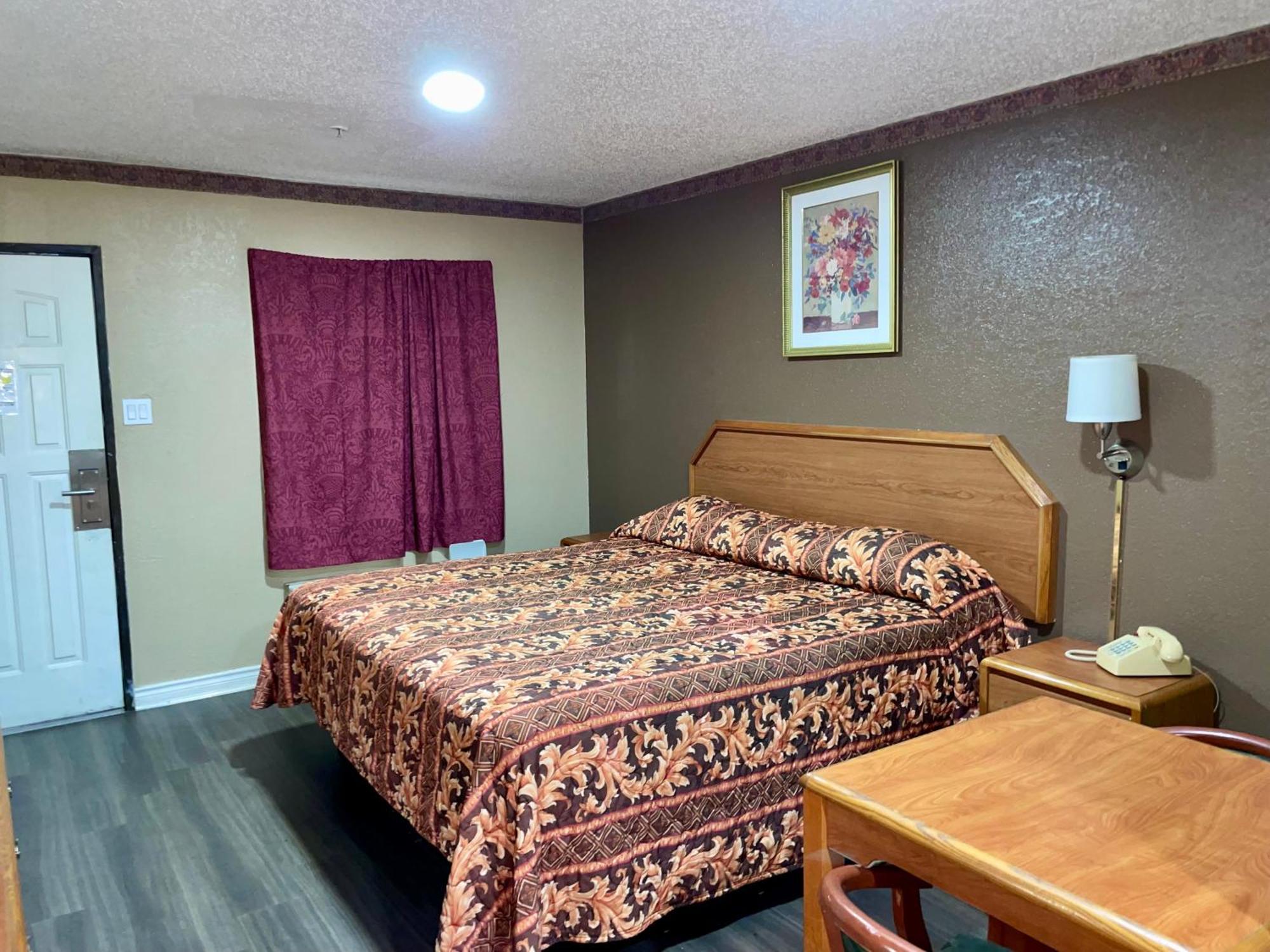Ankur Inn Motel Далас Екстериор снимка