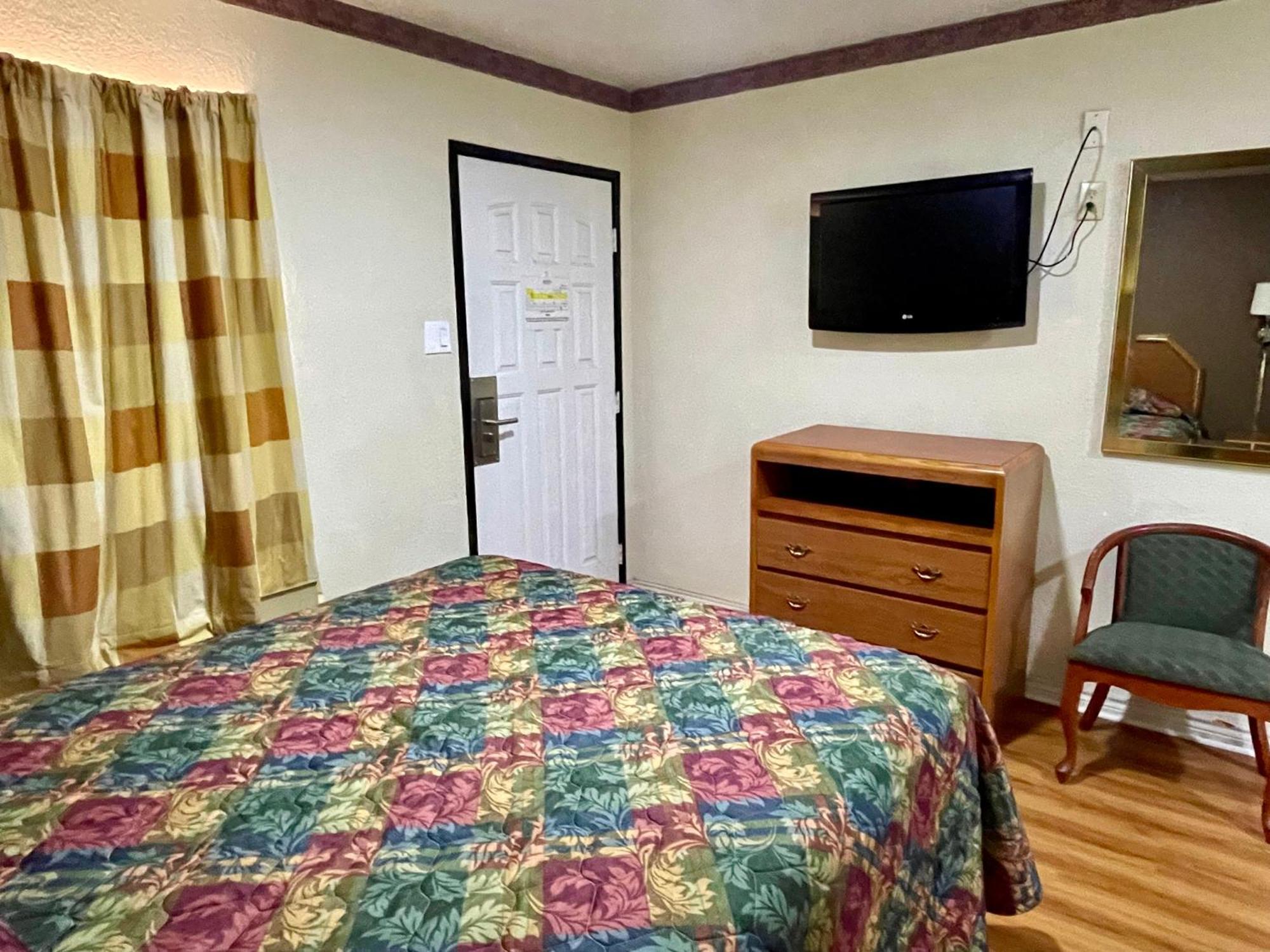 Ankur Inn Motel Далас Екстериор снимка